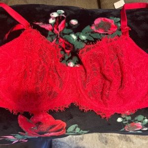 Red Victoria’s Secret bra